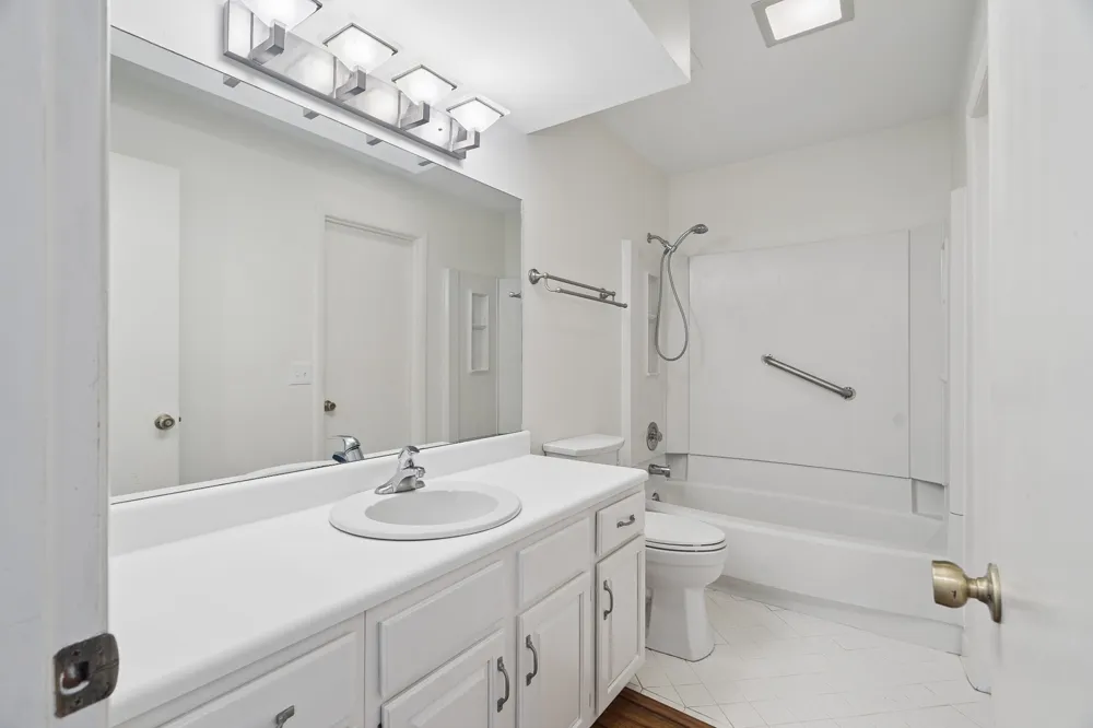 608 Barlin Drive Nashville, TN 37221