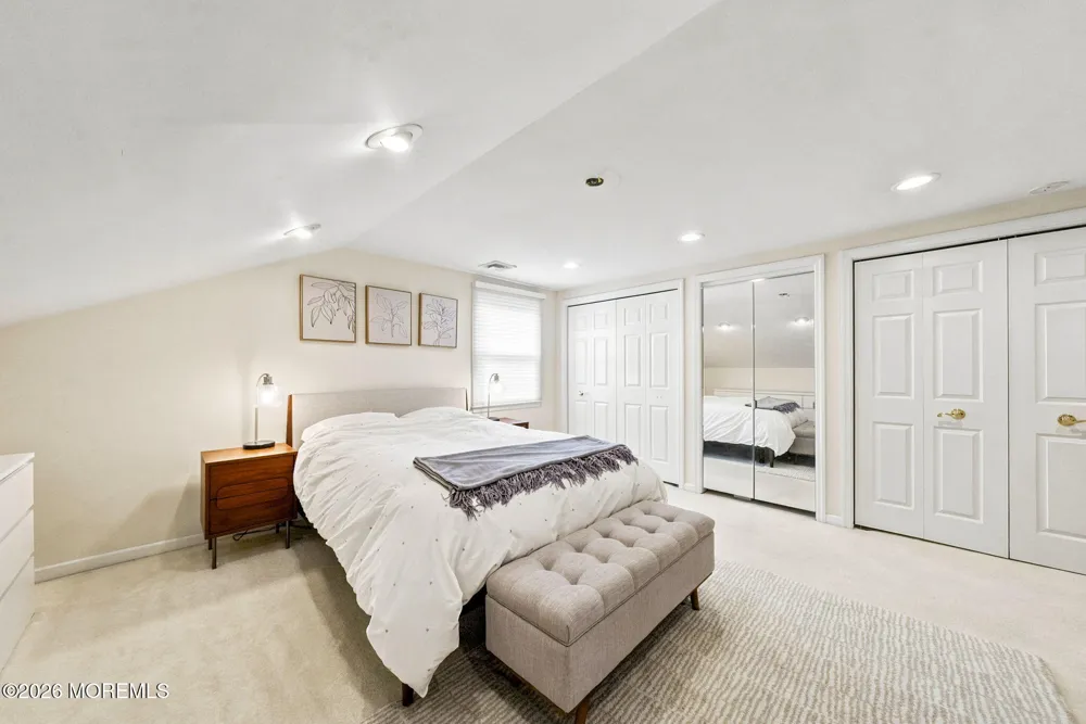 9 Meyer Road Edison, NJ 08817