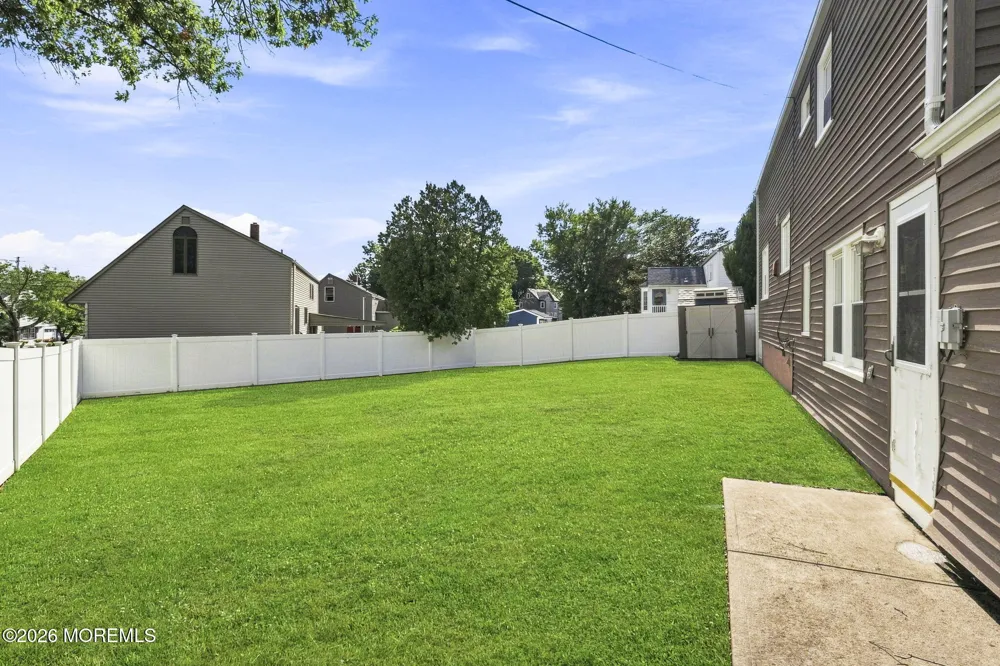 9 Meyer Road Edison, NJ 08817