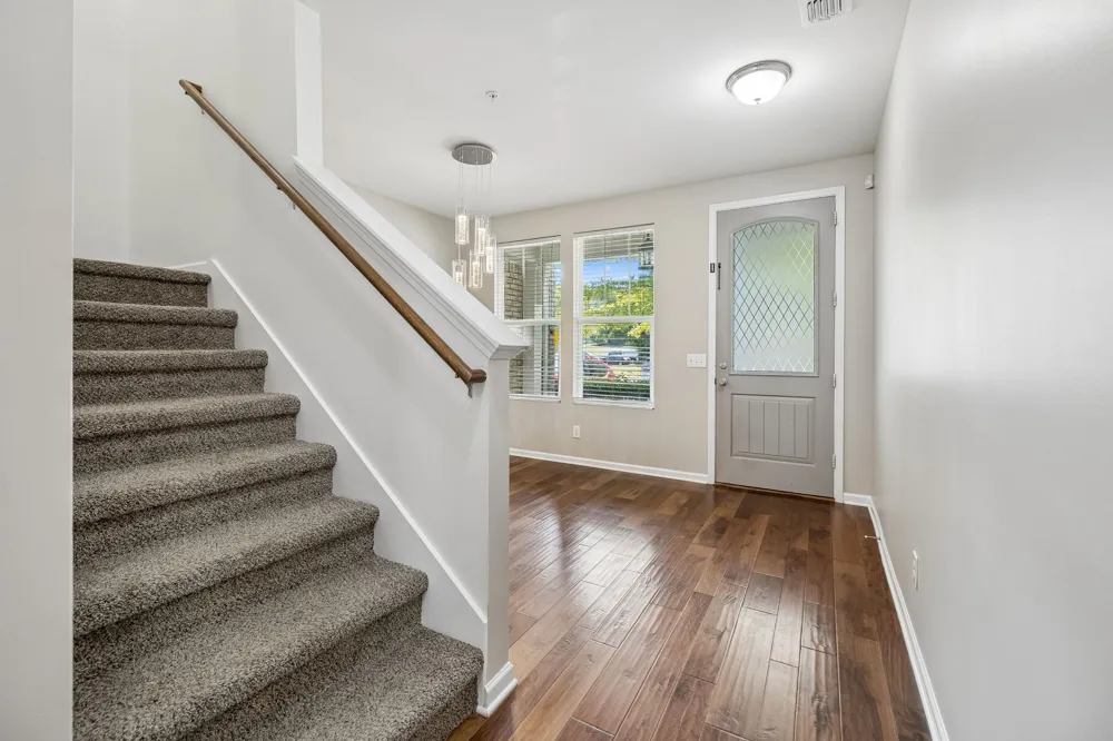 1021 Livingstone Ln Mount Juliet, TN 37122