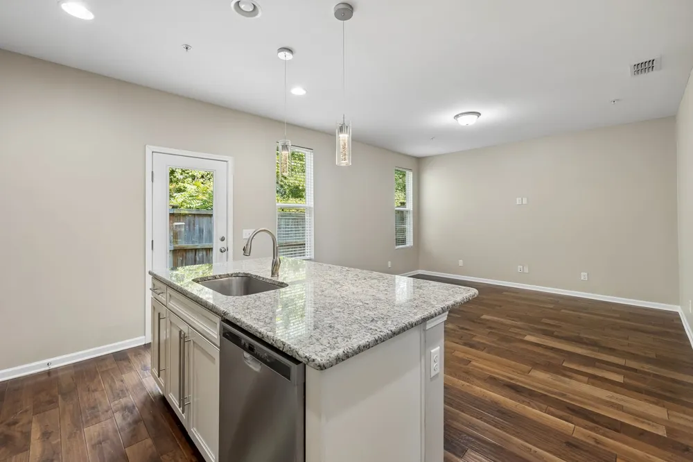 1021 Livingstone Ln Mount Juliet, TN 37122