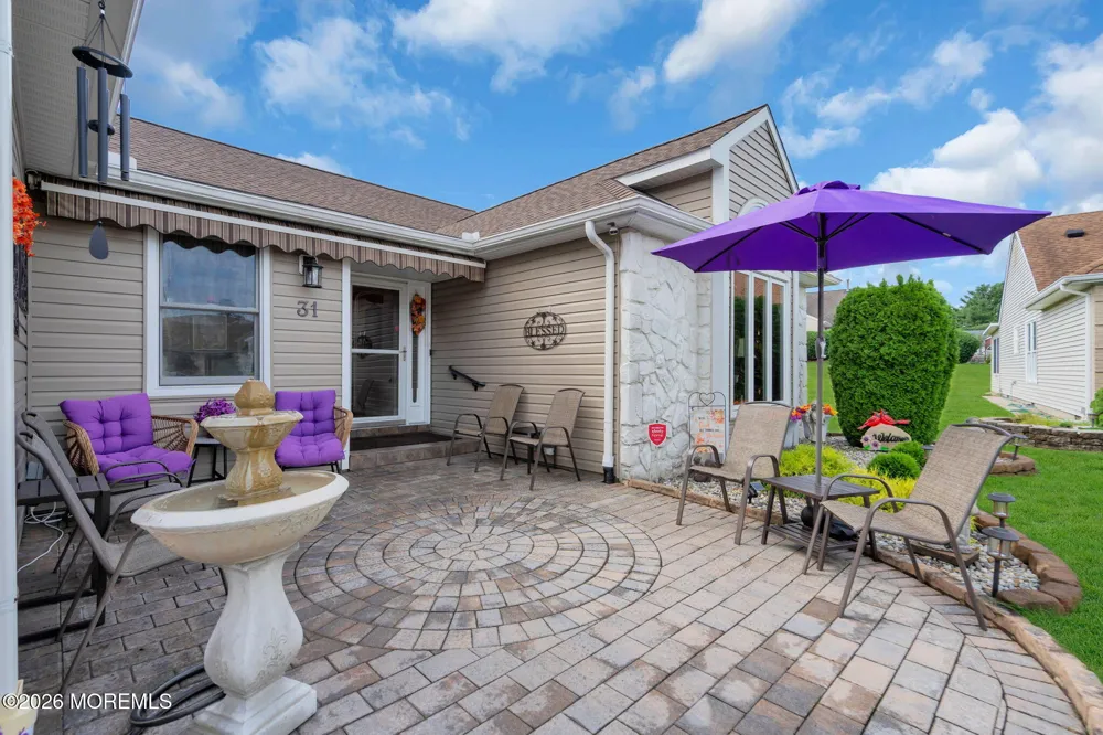 31 Swindon Court Toms River, NJ 08757
