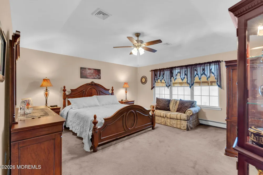31 Swindon Court Toms River, NJ 08757