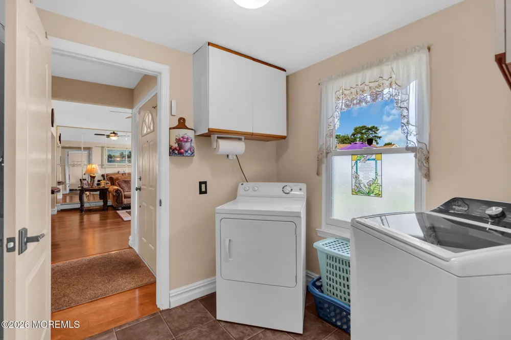 31 Swindon Court Toms River, NJ 08757