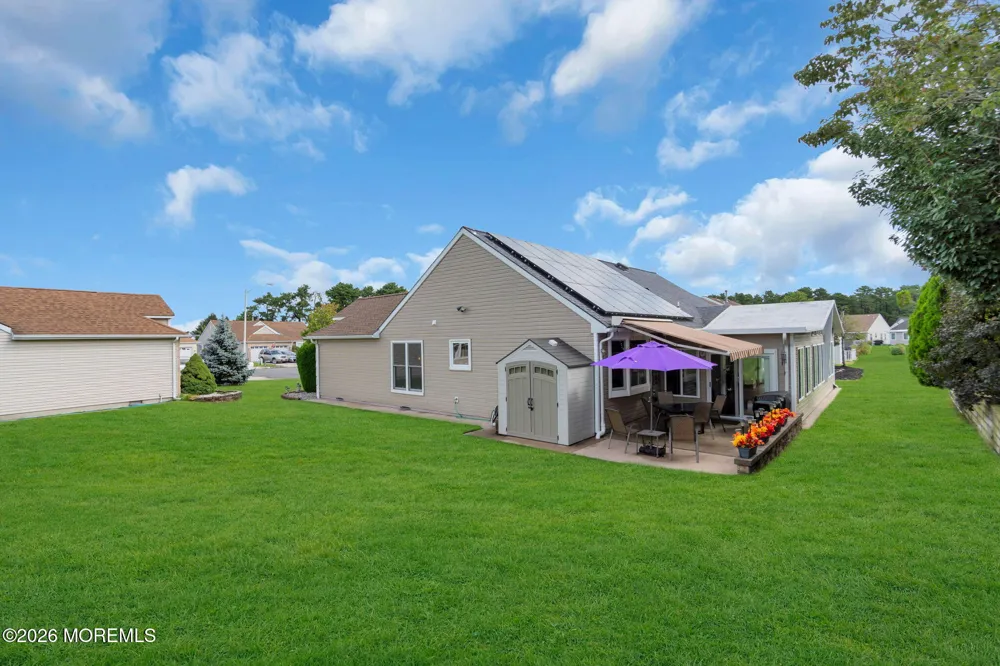 31 Swindon Court Toms River, NJ 08757