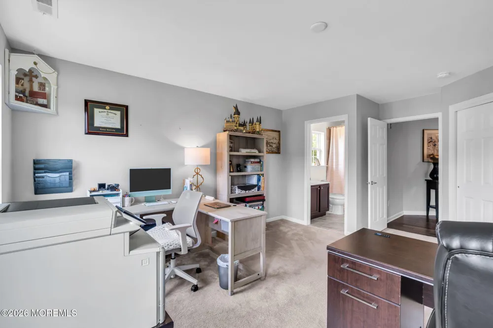 23 Parkside Drive Jackson, NJ 08527