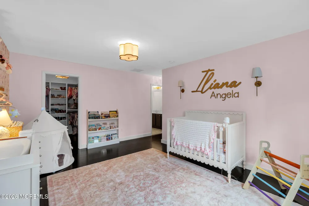 23 Parkside Drive Jackson, NJ 08527
