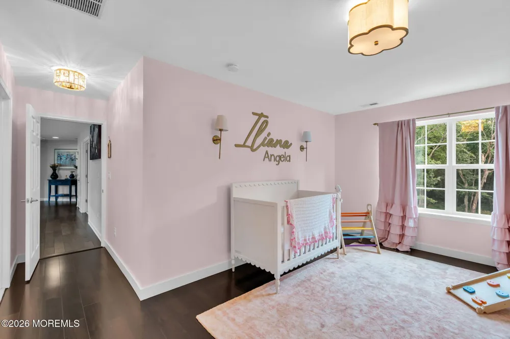 23 Parkside Drive Jackson, NJ 08527