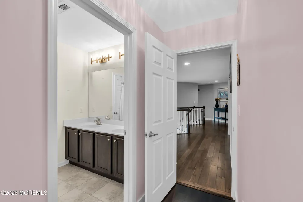 23 Parkside Drive Jackson, NJ 08527