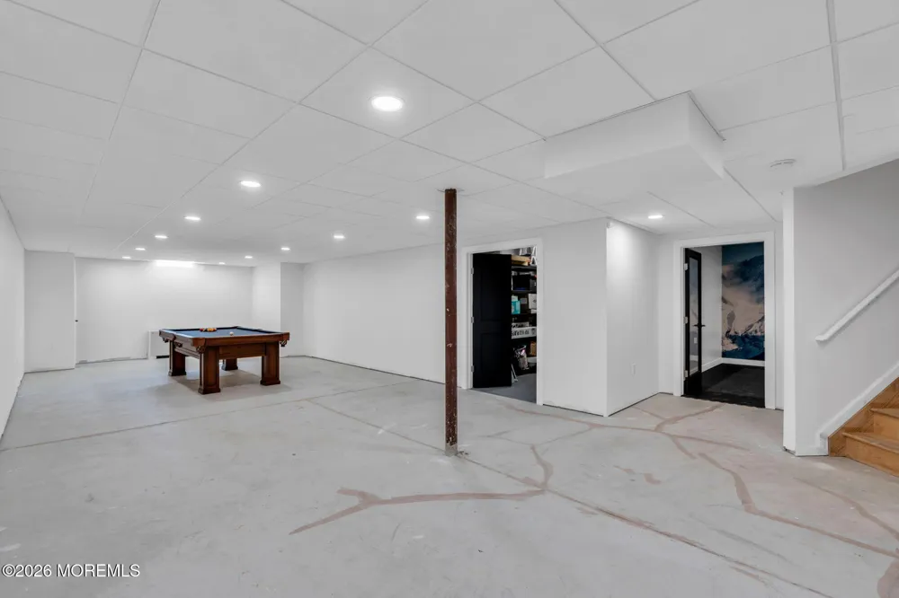 23 Parkside Drive Jackson, NJ 08527