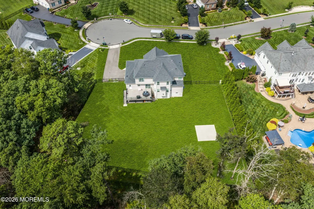 23 Parkside Drive Jackson, NJ 08527