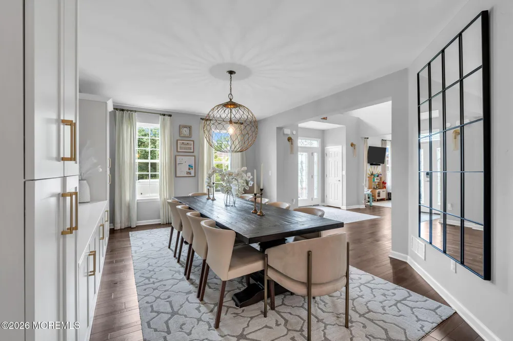23 Parkside Drive Jackson, NJ 08527