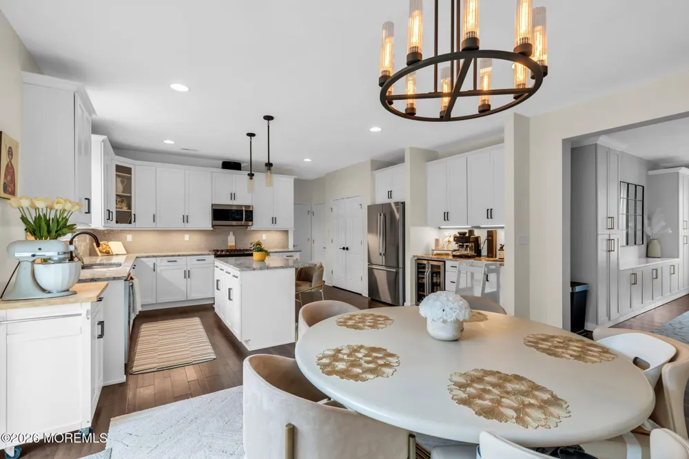 23 Parkside Drive Jackson, NJ 08527