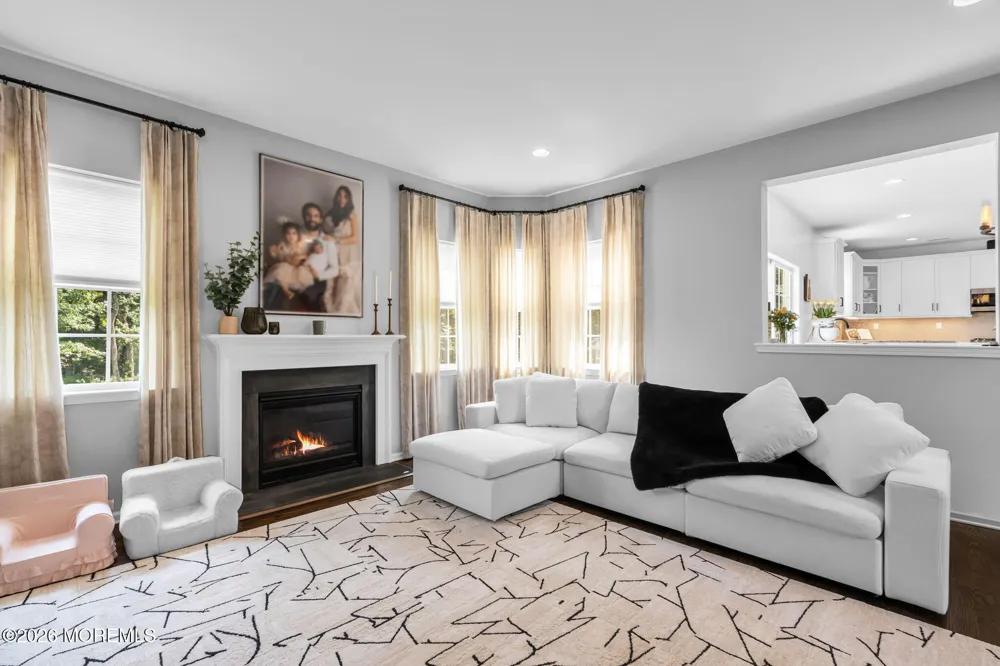 23 Parkside Drive Jackson, NJ 08527