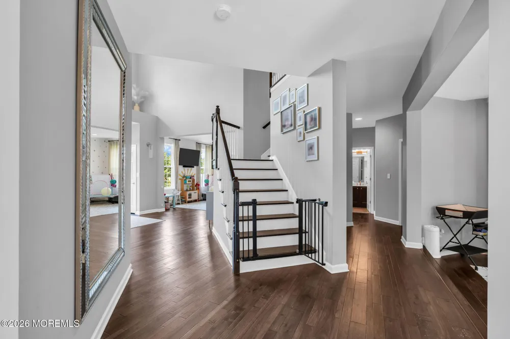 23 Parkside Drive Jackson, NJ 08527