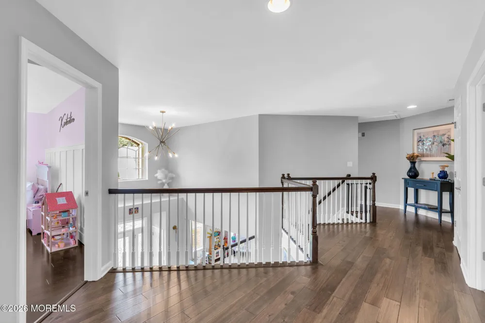 23 Parkside Drive Jackson, NJ 08527