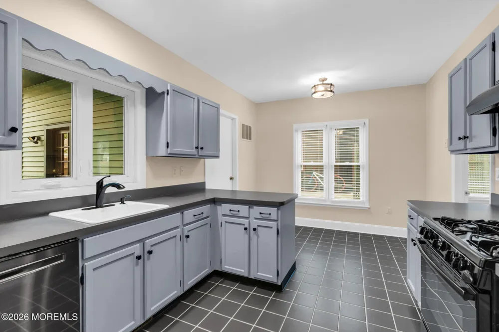 19 Mill Road Matawan, NJ 07747