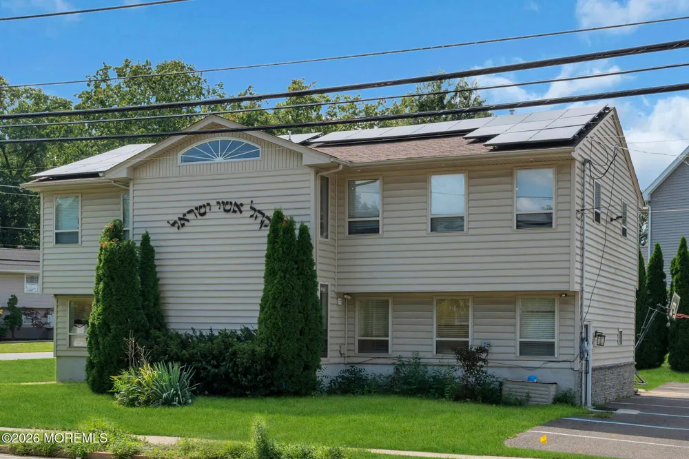 110 Miller Road Lakewood, NJ 08701