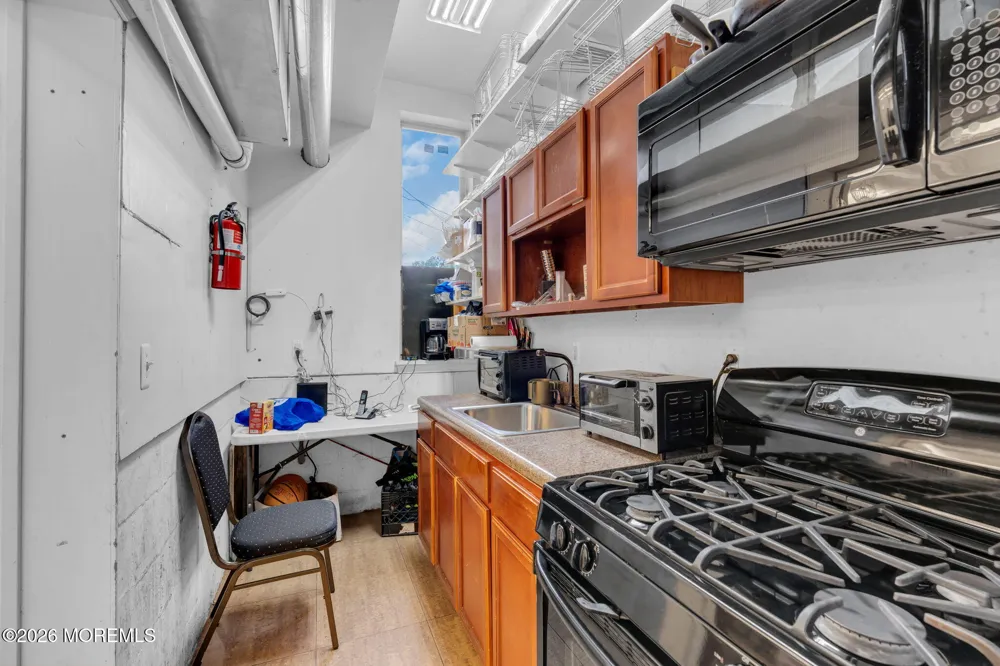 110 Miller Road Lakewood, NJ 08701