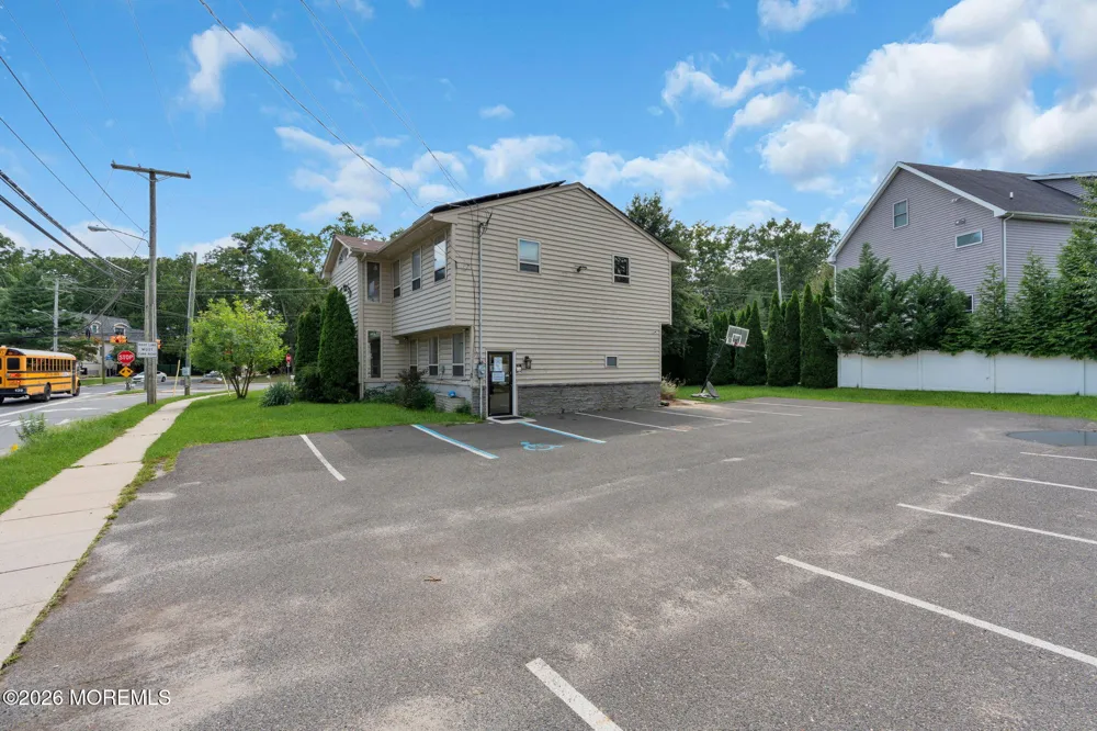 110 Miller Road Lakewood, NJ 08701