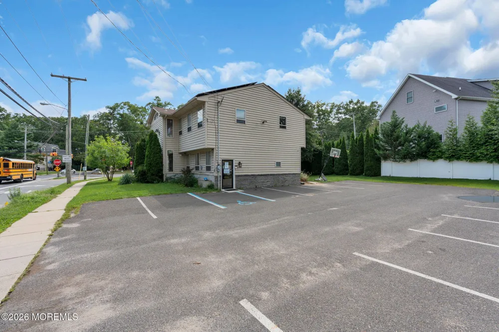 110 Miller Road Lakewood, NJ 08701