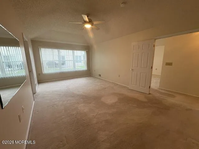 8 Llewellyn Court Jackson, NJ 08527