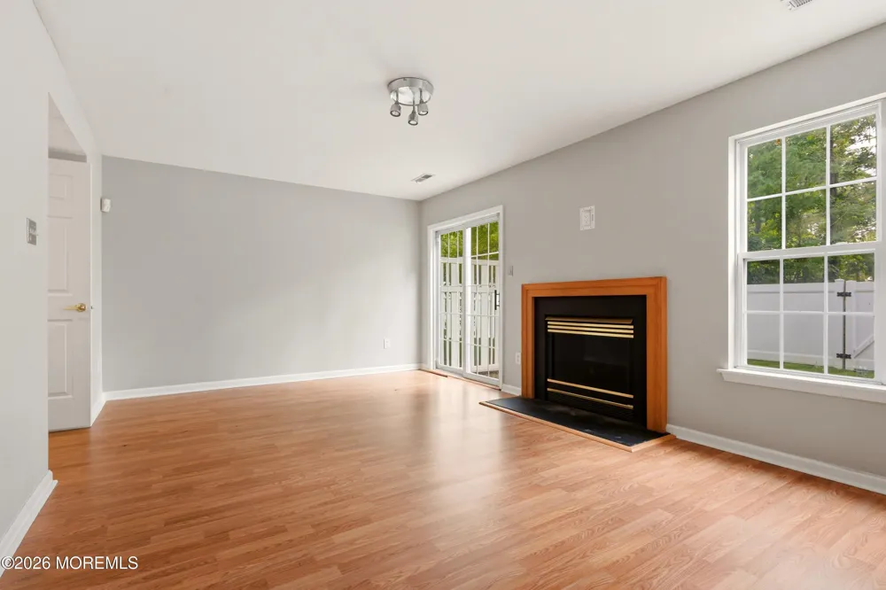 5 Alexandra Court Marlton, NJ 08053