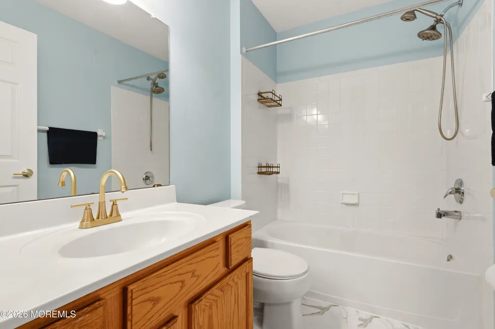 5 Alexandra Court Marlton, NJ 08053