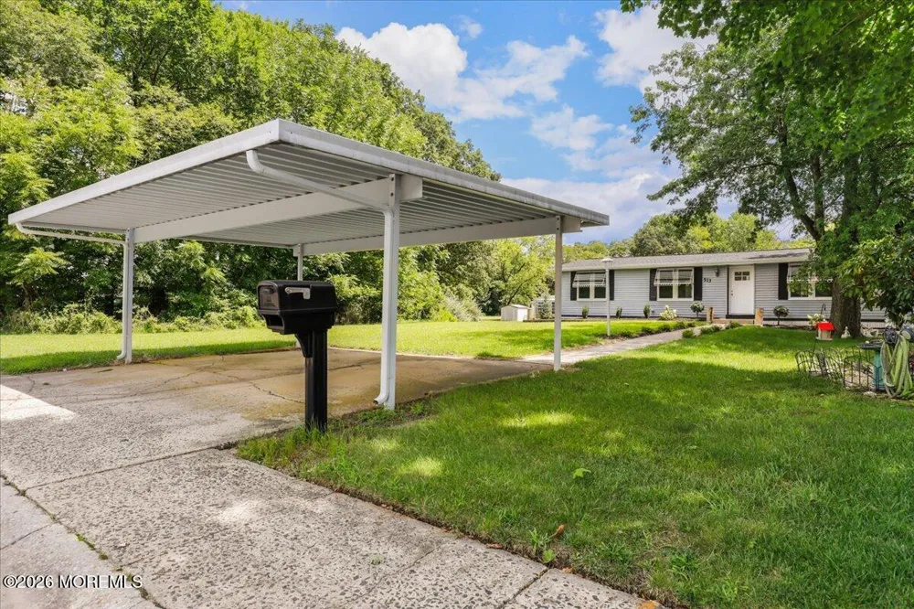 573 Cherin Road Freehold, NJ 07728