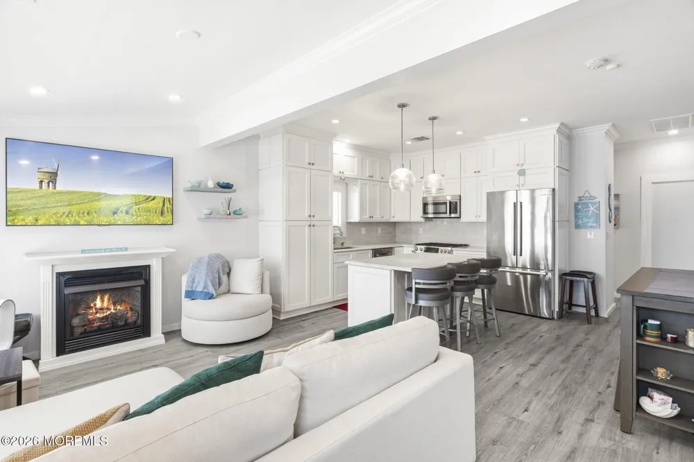32 Kearney Avenue Seaside Heights, NJ 08751
