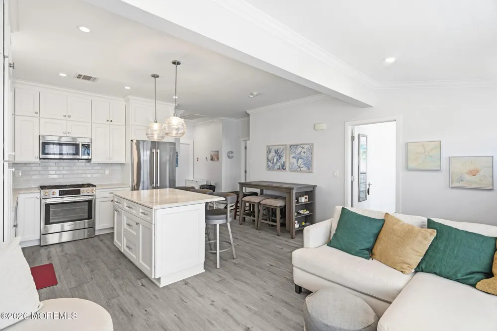 32 Kearney Avenue Seaside Heights, NJ 08751