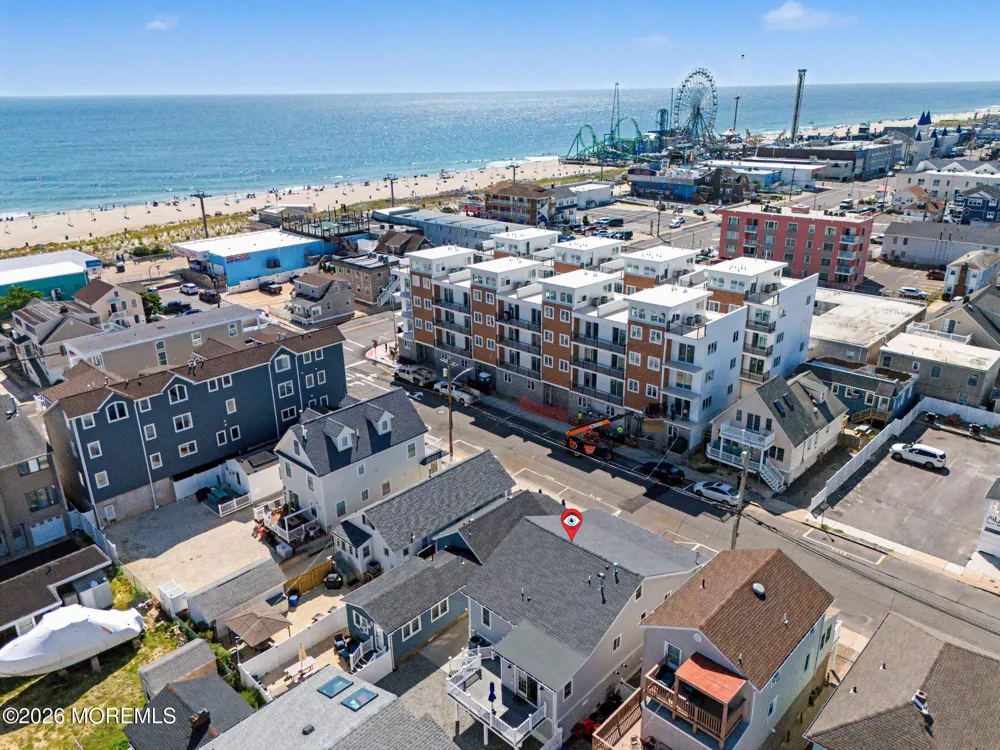 32 Kearney Avenue Seaside Heights, NJ 08751