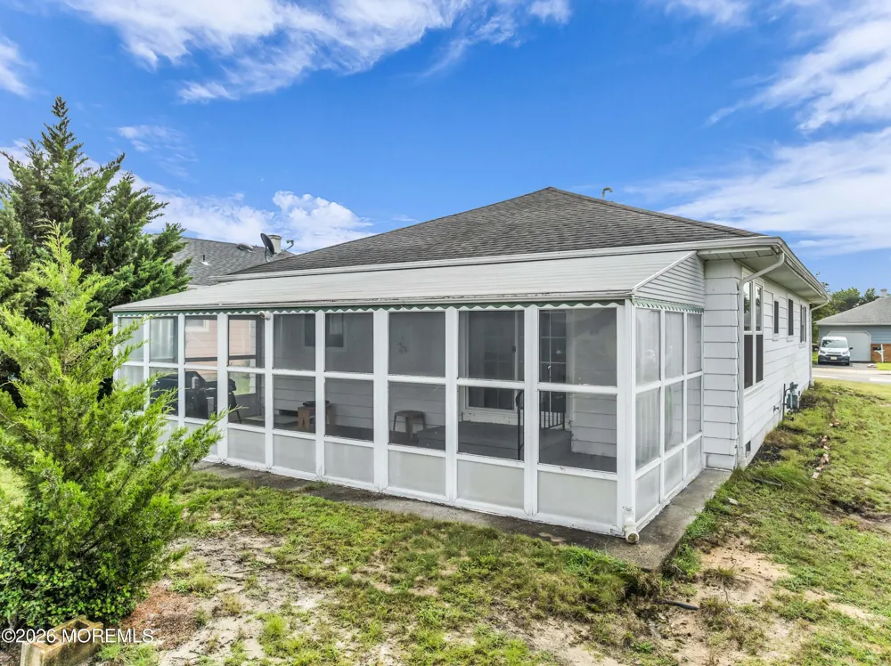 19 Saint David Drive Toms River, NJ 08757
