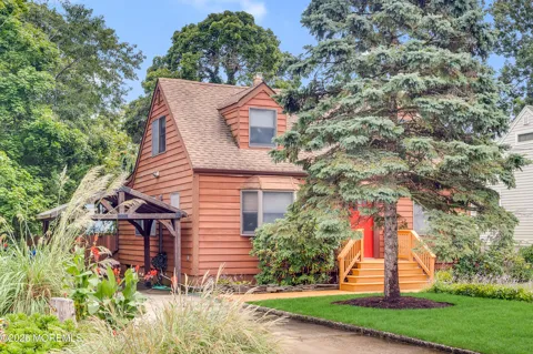 119 Maple Street