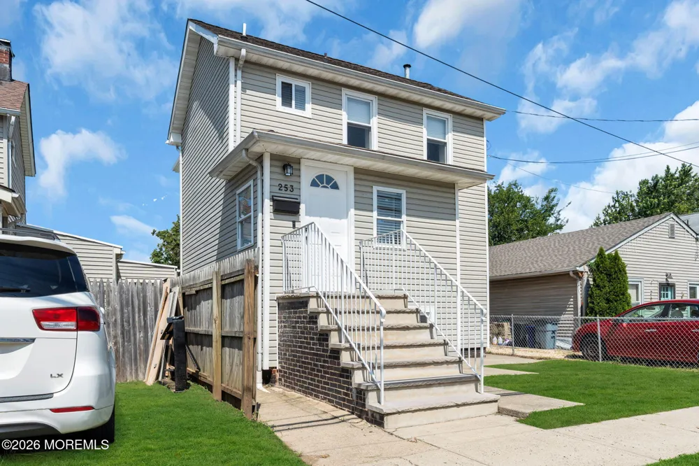 253 1st Street Keyport, NJ 07735
