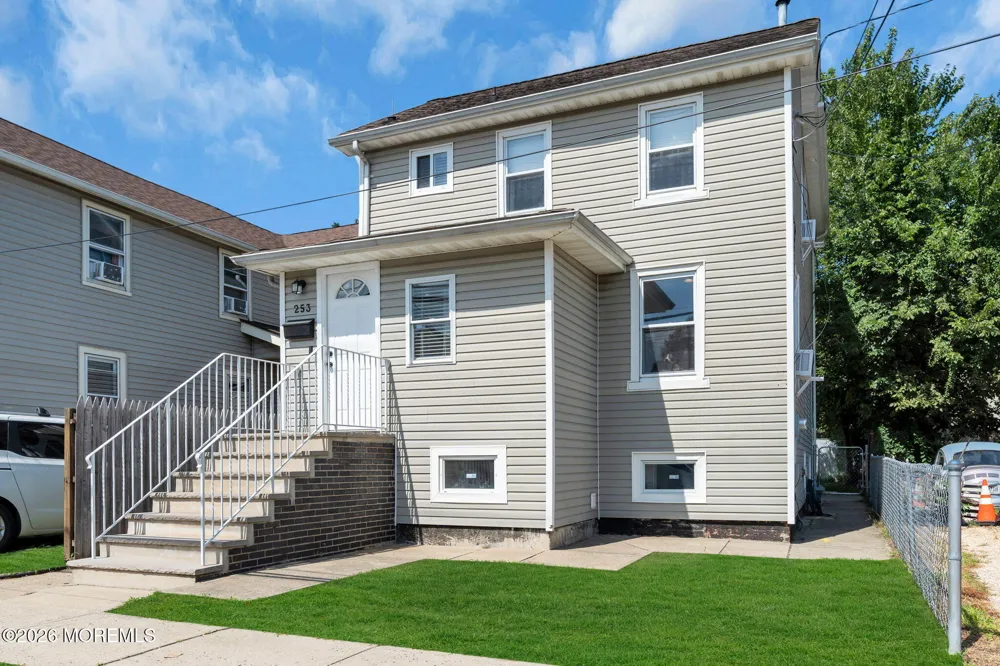 253 1st Street Keyport, NJ 07735