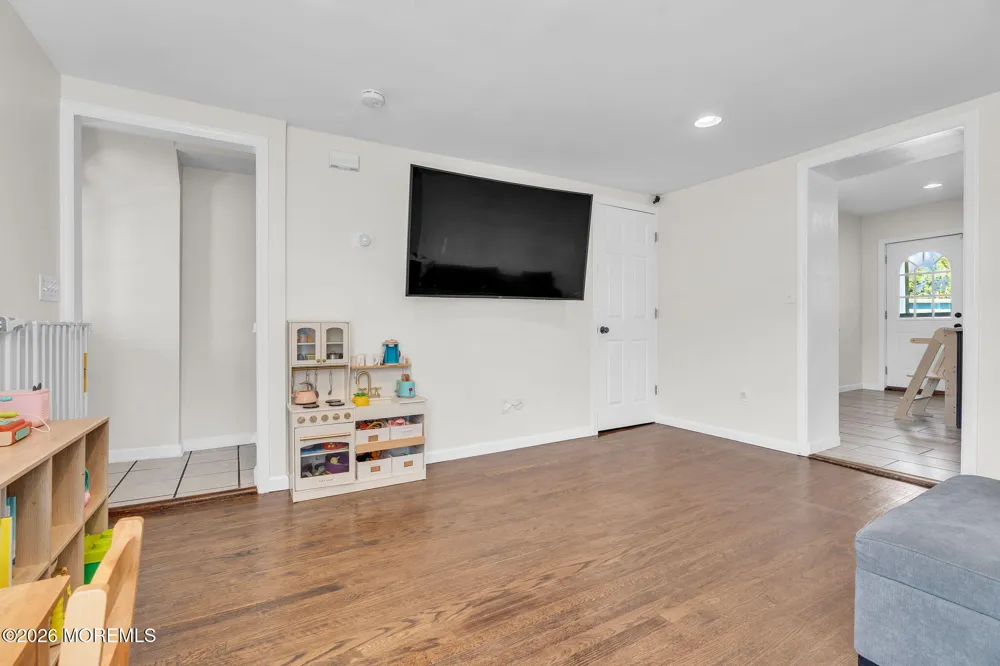 253 1st Street Keyport, NJ 07735