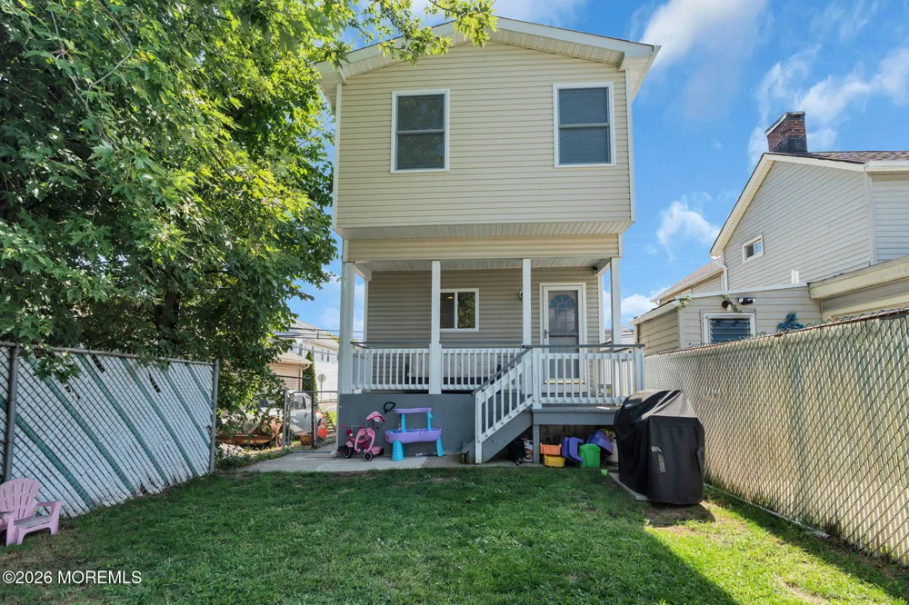 253 1st Street Keyport, NJ 07735