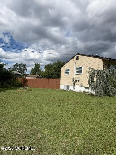 129 Dittmar Drive Toms River, NJ 08757