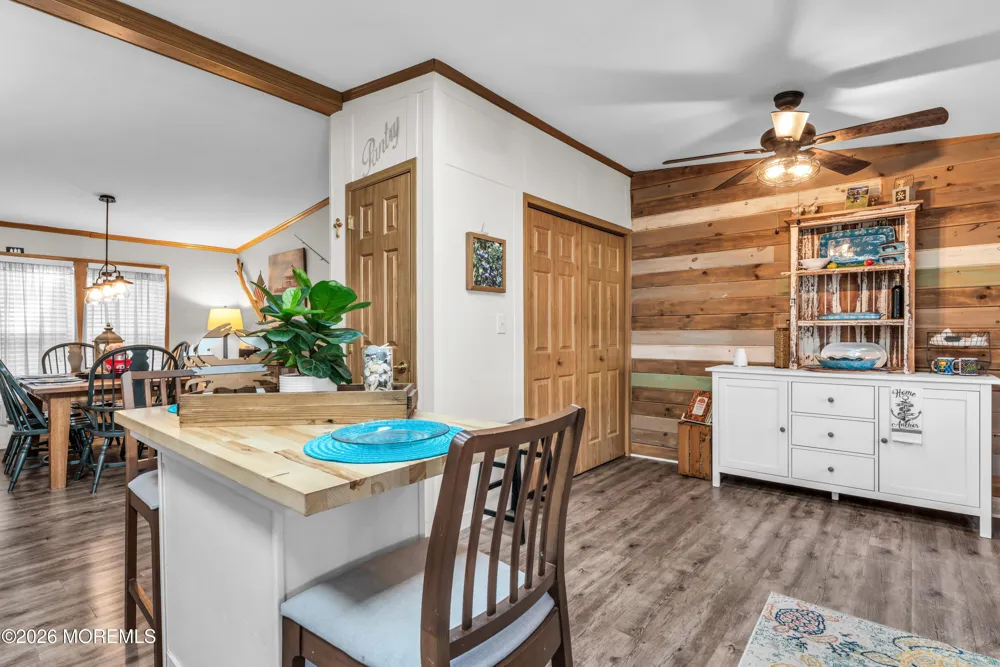 610 Walden Way Whiting, NJ 08759