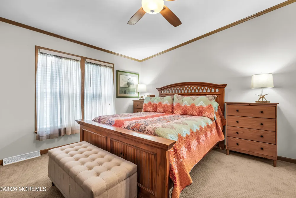 610 Walden Way Whiting, NJ 08759