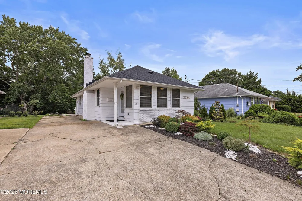 2264 Hovsons Boulevard Toms River, NJ 08753