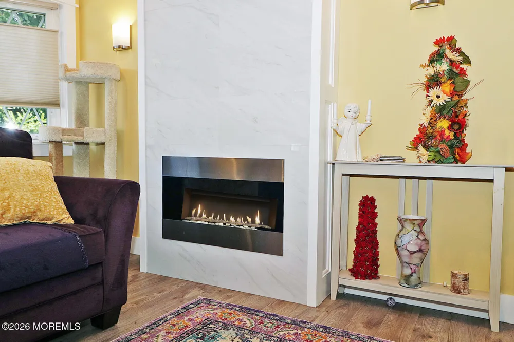 31 Buena Visa Drive Toms River, NJ 08757