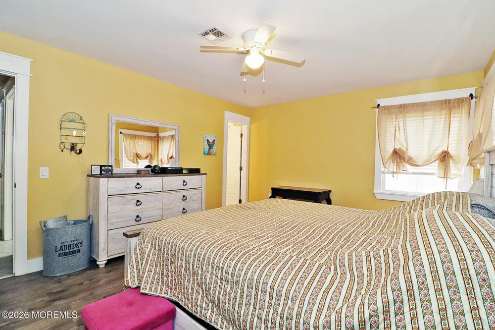 31 Buena Visa Drive Toms River, NJ 08757