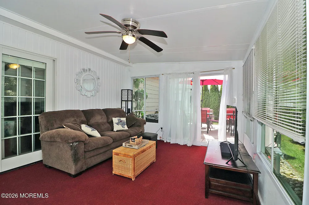 31 Buena Visa Drive Toms River, NJ 08757