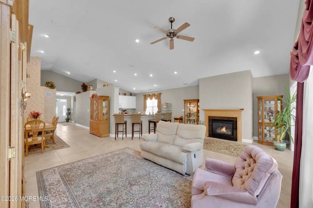 29 Nottingham Way Jackson, NJ 08527