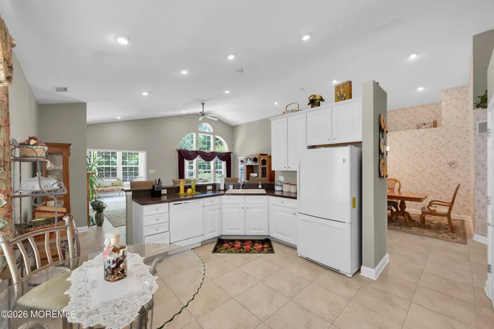 29 Nottingham Way Jackson, NJ 08527