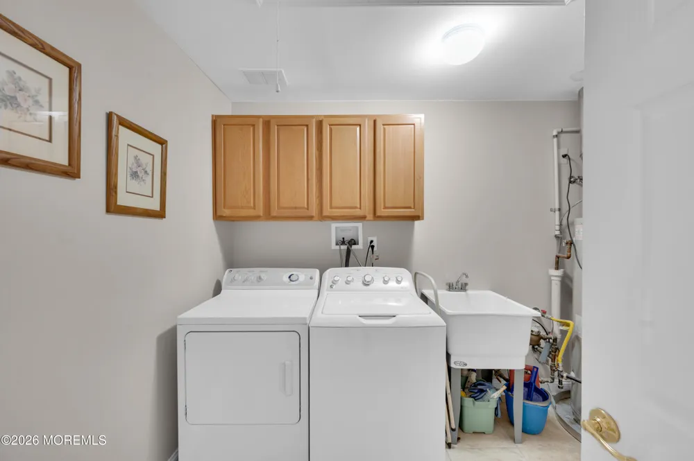 29 Nottingham Way Jackson, NJ 08527