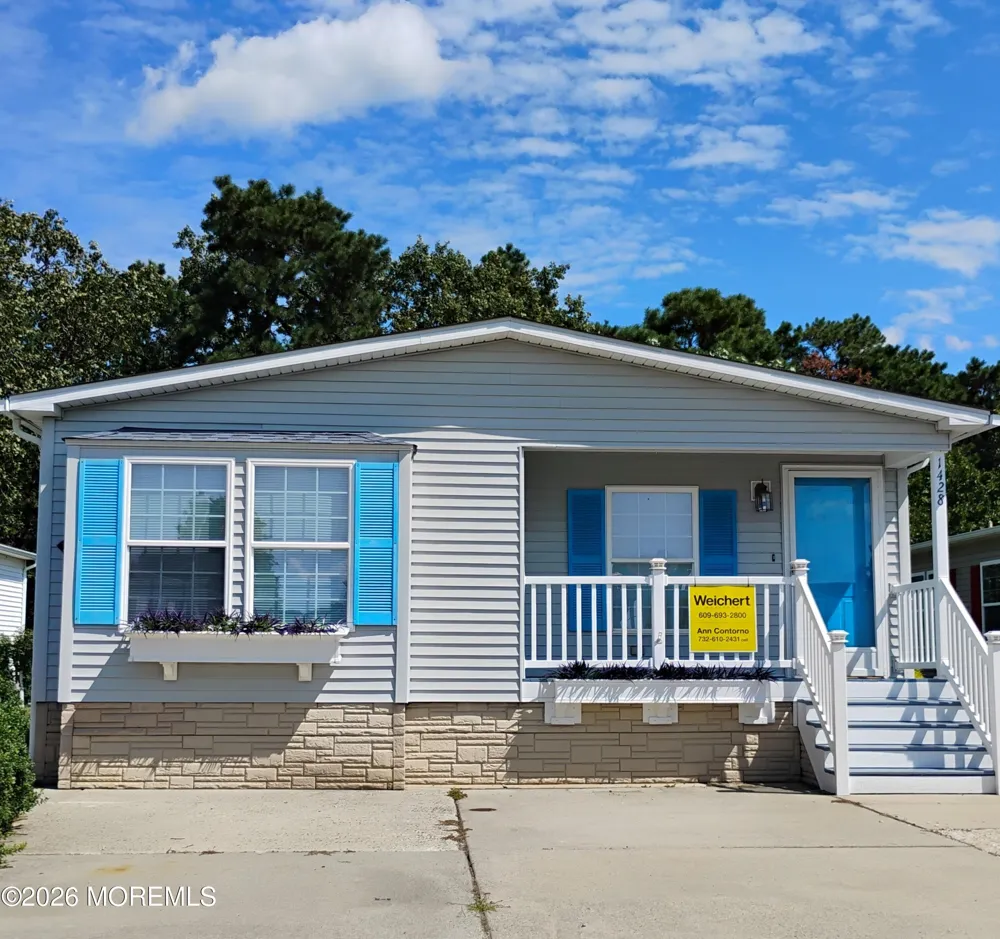 1428 Forest Way Whiting, NJ 08759