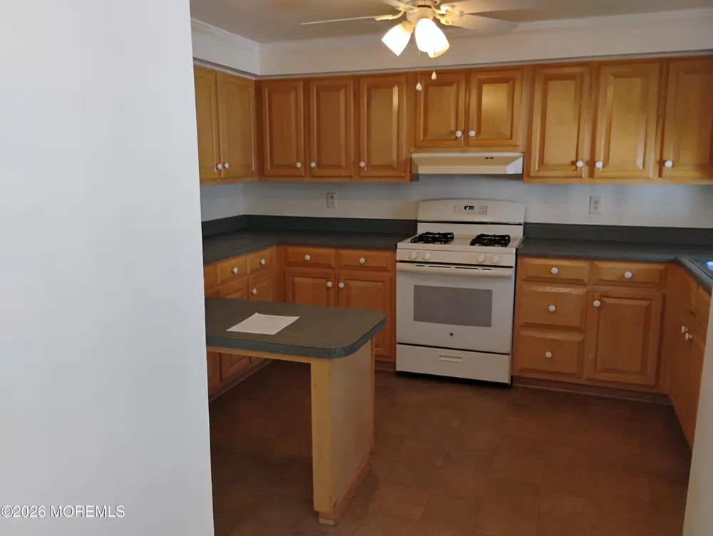 1428 Forest Way Whiting, NJ 08759